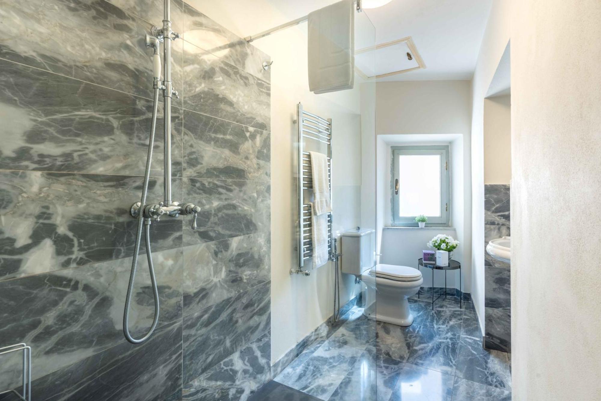Luxury Apartment Angelio Barga Exterior foto